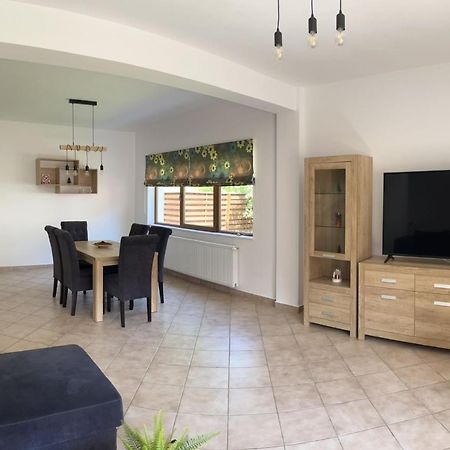 Vila 7 Predeal - Unique Location In The Forest Εξωτερικό φωτογραφία